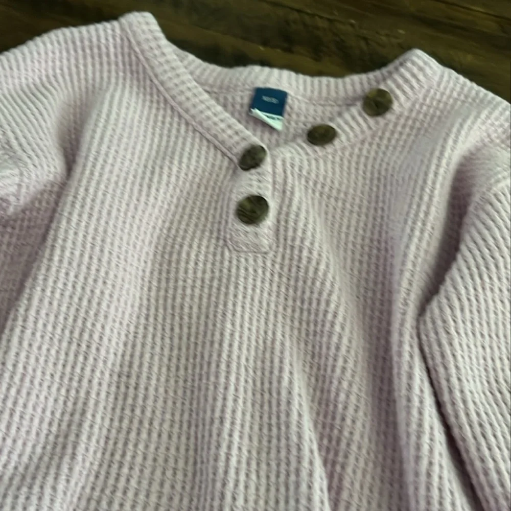 Old Navy Lavender Long Sleeve Tee